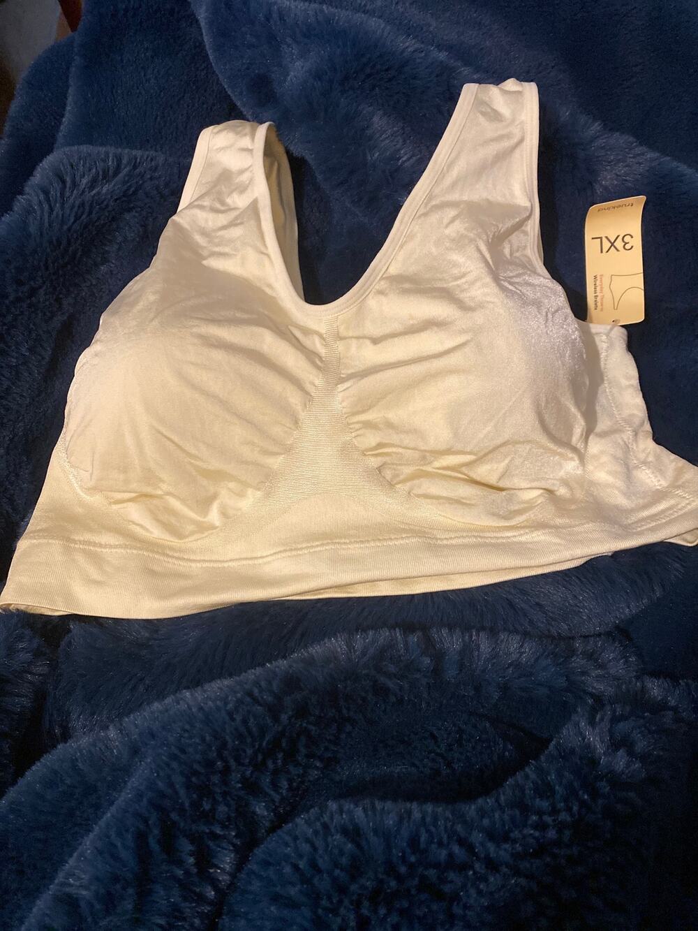 Brand New Truekind Women's Size 3XL XXXL Chai Tan/Brown Bra everyday throw on